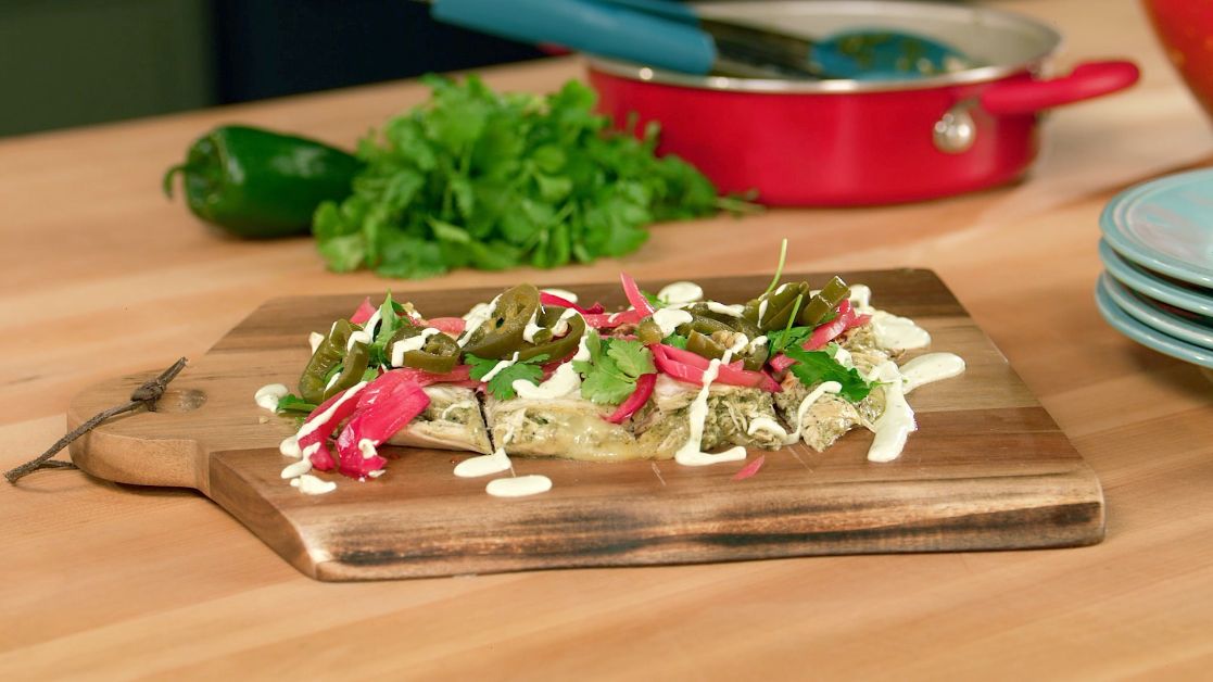 Salsa Verde Chicken Suizadilla